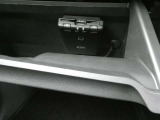 グローブボックス内にETCがございます。