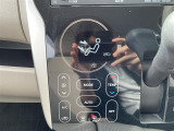 【エアコン】『エアコン装備』の画像になります。暑い夏でも寒い冬でも、車内に快適な空気を届けるので、いつでも快適な車内空間を創り上げます!