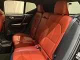 XC40 T4 AWD インスクリプション 4WD 4WD 本革シート