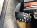 【レーダークルーズコントロール】高速道路での長距離走行が楽に!!自動で速度を保つクルーズコントロールが、衝突軽減システムと連携し、前方の車両を感知して車間を保つように速度調節してくれます!!