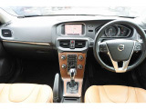 V40クロスカントリー D4 ダイナミック エディション ディーゼル 