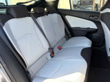 お車のご購入が初めての方も安心☆当店のスタッフは、わかりやすく、丁寧な説明を心がけておりますのでお客様のお車購入のサポートをさせて頂きます!!