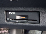 【ETC2.0】今や必需品のETC!高速道路料金所で小銭の出し入れをする必要もなくスムーズに!ETC搭載車両しか通過できないスマートICも利用できます。