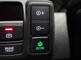エンジン、エアコンなどを制御し低燃費な『ECONモード』に、また走りを楽しみたいとき、空調など快適性を重視したいときにはスイッチOFFで通常モードに切り替えができます!