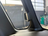 サイドビューサポートミラーで駐車時もさらに見やすくなっております♪