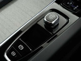 ボルボ・カー天白に在庫がございます。お問合せは052-808-0070まで☆
