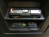 ETCが装着されています。再セットアップ後高速道路の料金所をノンストップで通過できて大変便利です。