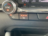 運転席&助手席にシートヒーター付き!