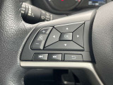 ステアリングスイッチも付いておりますので、運転中でも音量の変更など可能です。