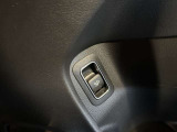 納車前にはメーカーの規定に基づき、認定中古車としてしっかりとした整備を行い、ご納車させて頂きます。しっかりと整備を行い、リフレッシュした愛車をお客様のお手元にお届けいたします。