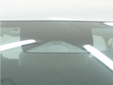 ◆Honda SENSING◆ カメラ等装置で精度の高い検知能力を発揮、安全運転を支援します。ステアリング上のコントローラーに注目!