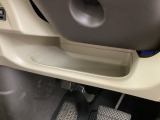 ドライブのサポート、車内の収納スペースも充実してます♪