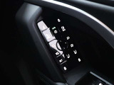 どのスイッチを操作してもカチッとした節度のある操作感はAudiの拘りの一つです。