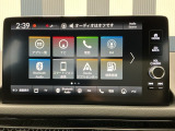 純正スマートナビ付きです!ホンダコネクト対応、フルセグTV視聴、Bluetooth・ミュージックプレーヤー接続可能です!