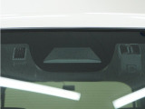 ◆Honda SENSING◆ カメラ等装置で精度の高い検知能力を発揮、安全運転を支援します。ステアリング上のコントローラーに注目!