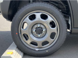 純正ホイールを装着しております。車両に関してのご質問は、スタッフまでお気軽にお問合せ下さい!TEL:0439-88-6662