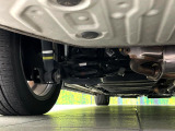 お車を安心してお乗りいただく為には、足回りの定期点検が欠かせません。サービスサポート(有償保証)では無料点検もご提供しており、安心のカーライフをお過ごしいただけるサポート体制が整っています。