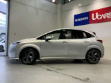 日産ディーラーならではの経験豊富な整備士が、お渡し前にきっちりと車検整備をさせていただいております。またお渡し後1ヶ月もしくは1000kmで、無料の点検整備を実施させていただきます。