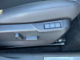 八光AUTO MOTIVEの強みはサポート力です。これまで培ってきた経験と技術力、スピードを生かして、お客様ひとりひとりを八光AUTO MOTIVE全店でサポートさせて頂きます。