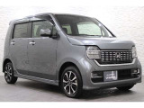 当社の優秀なスタッフがしっかり点検整備をさせていただいてからご納車いたします!さらに!エンジンオイル、エレメント・ミッションオイル・ワイパーゴムを新品交換になります!これで安心して乗って頂けます!