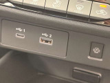 USB接続で携帯の充電など使い勝手がUP