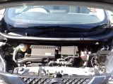 エンジンルームもクリーニング済みです。納車前に点検整備も行います。