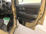 付属品(取扱説明書・記録簿・スペアキー等)の有無は車両ごとに異なります。お気軽にお問い合わせください。