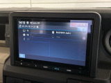 専門業者にて内外装のクリーニングを実施しております!
