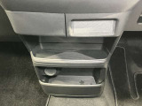 ちょっとした小物を置くのに便利なスペース★