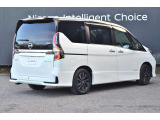セレナ 1.2 e-POWER ハイウェイスターV アーバンクロム 