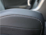 使用感の少ない、きれいな運転席まわり。ぜひ現車でコンディションをご確認ください。