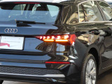 ■100項目に及ぶ点検■Audiでは独自の基準をクリアした車だけを認めています。全ての条件を満たした車だけが、認定資格を持つテクニシャンの手による100項目にも及ぶ点検・整備を受け、お客様のもとへ届けられます。