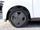 左フロント155/65R14タイヤ&純正アルミホイール!