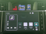 音楽再生やスマートフォン連携など、画面から使いたい項目を選びやすい構成です。日々の移動中も、目的に合わせたメニューを確認しながら活用いただけます。