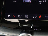Google搭載によりさまざまな機能をハンズフリー操作できます。フロントにはシートヒーター&シートエアコン、ステアリングホイールヒーターを装備!北欧スウェーデン発祥のブランドならではのオプションです。