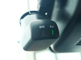 ドライブレコーダー装備です!もしもの時やあおり運転など、映像記録は証拠になるのであると安心ですね!