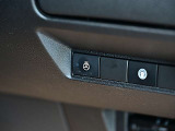 ハンドルヒーター装備で、寒い時期の運転時に重宝します。