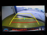 バックガイドモニターで、後方を確認しながら安心して駐車することができます。運転初心者も熟練者も必須の機能ですよ!