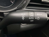 オートライトシステム 車外の明るさを感知し、自動でヘッドライトのON,OFFをコントロールします