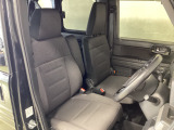 弊社では、お客様の安心・快適なカーライフの為に、ご契約前に現車を確認して頂いております。
