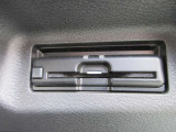 ETC 車載機です ビルトインタイプで高速道路の必需品ですETC搭載車両しか通過できないマス-トICも利用できます