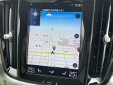 【9インチタッチスクリーン純正HDDナビ】「Apple Car Play」「Android Auto」対応のボルボ先進ナビゲーション「SENSUS」。最新地図データへ無料更新してお渡しします。