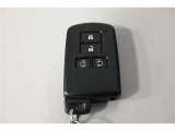 スマートキー!両手に荷物を抱えているときでも、ドアの施錠・解錠が楽々です♪