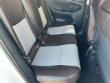 ゆとりある広々とした車内空間は、ドライブを始め買い物やレジャーなど、幅広く活躍します。一人でもみんなとでもお出かけを楽しみましょう!