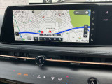 【日産オリジナルナビ】日産純正ナビゲーションシステムです。車種ごとのインパネ形状にフィットするデザインに加え、アラウンドビューモニターやドライブレコーダーといった装備との高い連携性を持っています!!