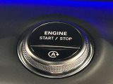 認定中古車フェア期間中はお買い得な特典をご用意しております。ご検討中のお客様はぜひ当店スタッフまでお問い合わせ下さい。