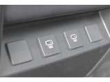 セカンドシートにはタイプCが2個装着されています。