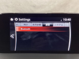 Bluetoothに接続することで、スマートフォンに入っている音楽アプリを車内で楽しめたり、通話が出来ます♪