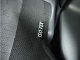 ◆ISOFIX◆シートベルトいらずでチャイルドシートと固定金具を連結するだけでガッチリ固定できます。
