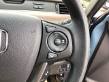 Hondaセンシングの機能のひとつ、アダプティブクルーズコントロール付!アクセルから足を離しても設定したスピードと前車との車間を保ち走行してくれます!車線維持もアシスト☆高速道路で疲労軽減ですね☆